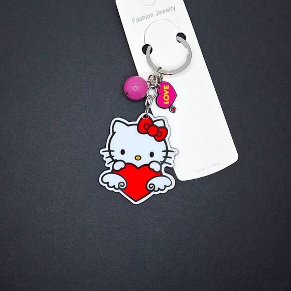 Hello kitty with heart keychain keyring charm accessory love gift idea - Picture 2 of 3